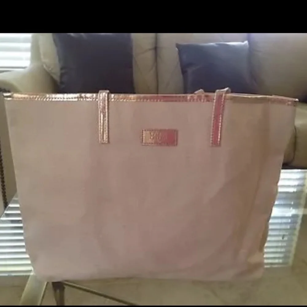 Laura Geller quick grab